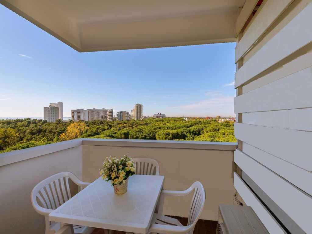 Apartment In Lignano Sabbiadoro 21783 Exterior photo